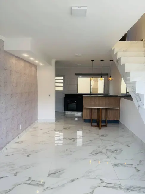 Foto 5 de Casa com 2 quartos para alugar, 74m2 em Braganca Paulista - SP