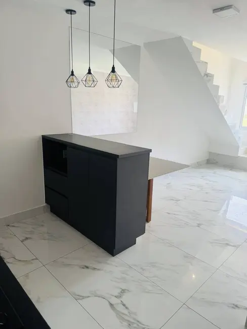 Foto 9 de Casa com 2 quartos para alugar, 74m2 em Braganca Paulista - SP