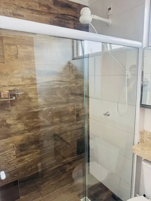 Foto 13 de Casa com 2 quartos para alugar, 74m2 em Braganca Paulista - SP