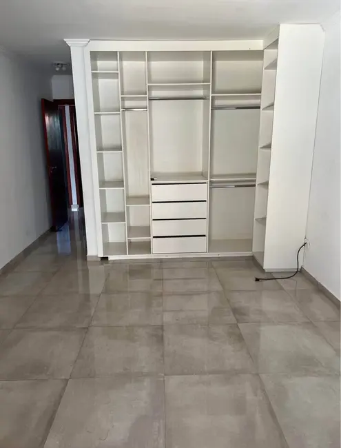 Foto 5 de Casa com 3 quartos para alugar, 180m2 em Braganca Paulista - SP