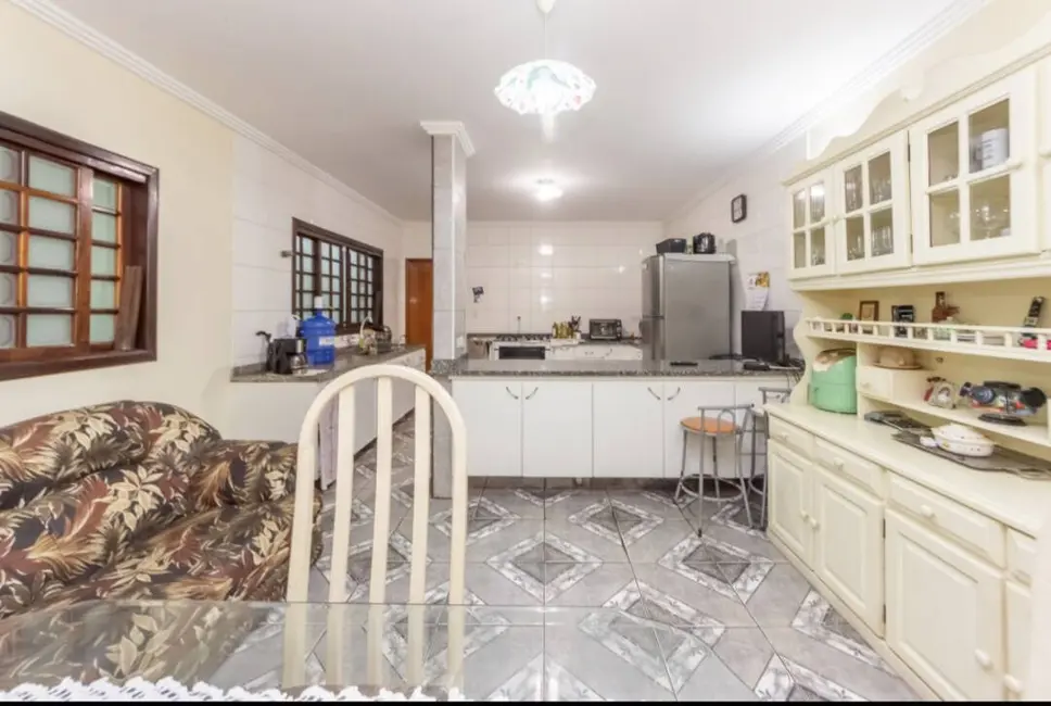 Casa com 6 quartos à venda, 233m2 em Nova Petrópolis, Sao Bernardo Do Campo - SP - imagem 9 Foto 9 de Casa com 6 quartos à venda, 233m2 em Nova Petrópolis, Sao Bernardo Do Campo - SP