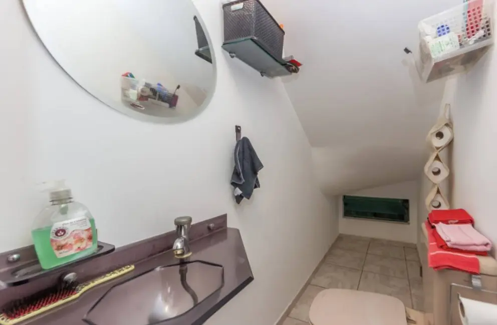 Casa com 6 quartos à venda, 233m2 em Nova Petrópolis, Sao Bernardo Do Campo - SP - imagem 8 Foto 8 de Casa com 6 quartos à venda, 233m2 em Nova Petrópolis, Sao Bernardo Do Campo - SP