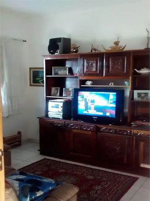 Casa com 2 quartos à venda, 200m2 em Sao Jose Dos Campos - SP - imagem 4 Foto 4 de Casa com 2 quartos à venda, 200m2 em Sao Jose Dos Campos - SP