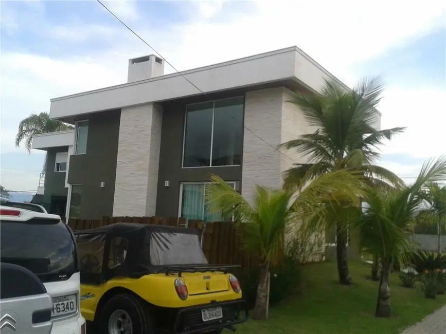 Sobrado com 3 quartos à venda, 760m2 em Massaguaçu, Caraguatatuba - SP - imagem 7 Foto 7 de Sobrado com 3 quartos à venda, 760m2 em Massaguaçu, Caraguatatuba - SP