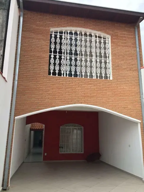 Foto 5 de Casa com 3 quartos à venda, 200m2 em Sao Jose Dos Campos - SP