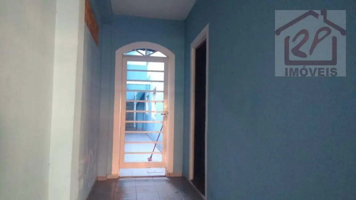 Casa com 2 quartos à venda, 140m2 em Sao Jose Dos Campos - SP - imagem 3 Foto 3 de Casa com 2 quartos à venda, 140m2 em Sao Jose Dos Campos - SP