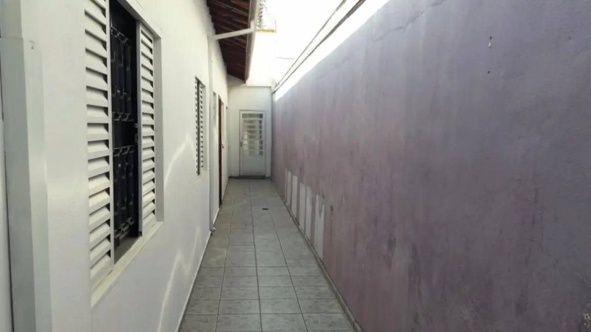 Foto 7 de Casa com 3 quartos à venda, 150m2 em Jardim Califórnia, Jacarei - SP