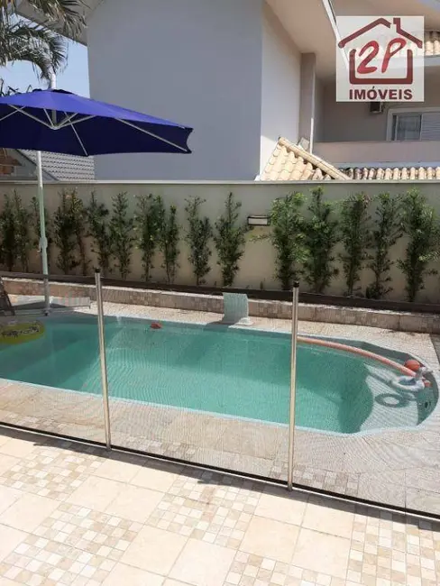 Foto 3 de Casa de Condomínio com 4 quartos à venda, 360m2 em Jardim Califórnia, Jacarei - SP