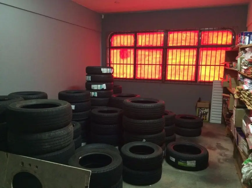 Foto 2 de Loja à venda, 360m2 em Sao Jose Dos Campos - SP