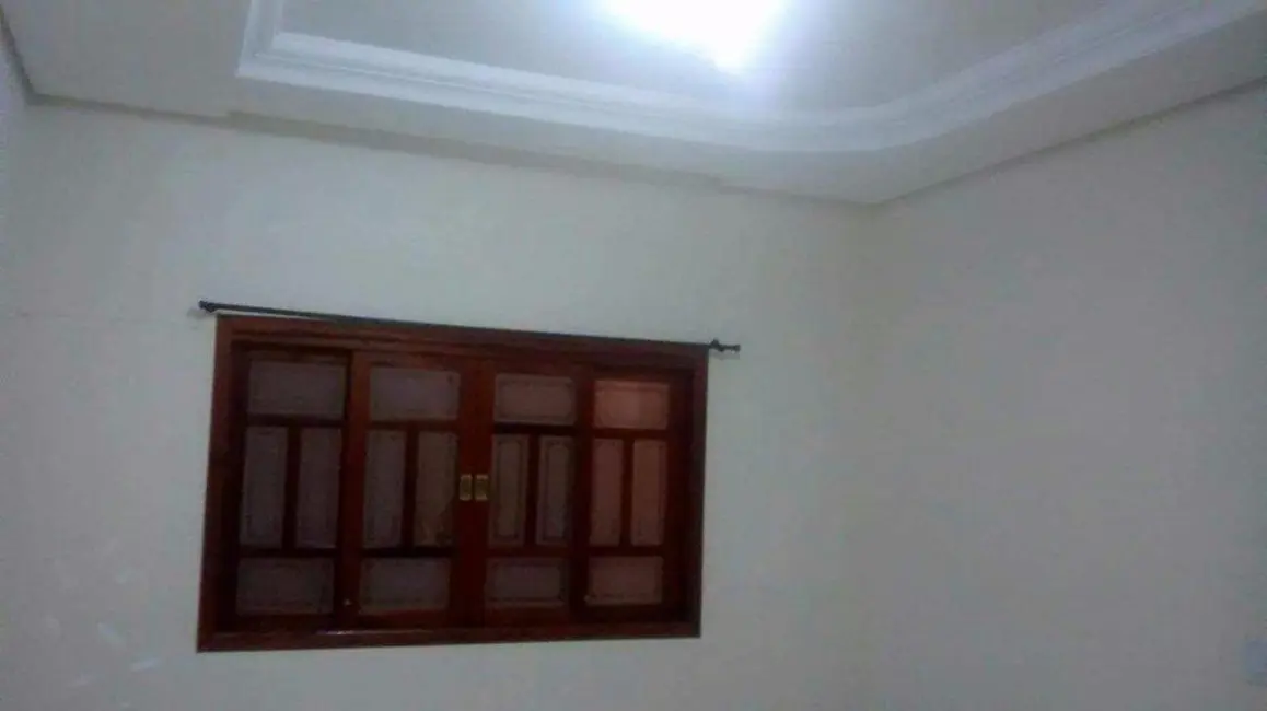 Casa com 2 quartos à venda, 125m2 em Sao Jose Dos Campos - SP - imagem 2 Foto 2 de Casa com 2 quartos à venda, 125m2 em Sao Jose Dos Campos - SP