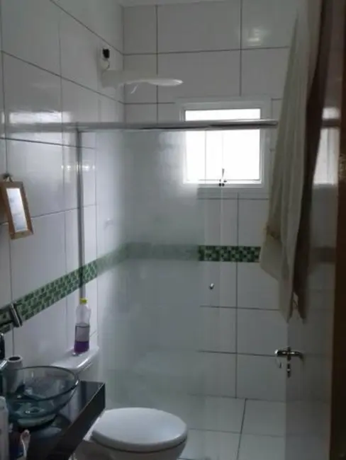 Foto 4 de Casa com 2 quartos à venda, 216m2 em Sao Jose Dos Campos - SP