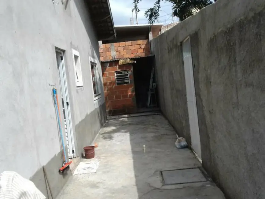 Foto 3 de Casa com 2 quartos à venda, 216m2 em Sao Jose Dos Campos - SP