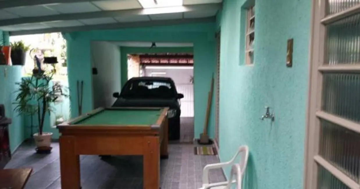 Casa com 2 quartos à venda, 470m2 em Sao Jose Dos Campos - SP - imagem 3 Foto 3 de Casa com 2 quartos à venda, 470m2 em Sao Jose Dos Campos - SP