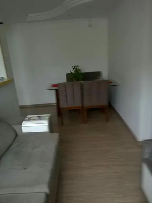 Apartamento com 3 quartos para alugar, 45m2 em Sao Jose Dos Campos - SP - imagem 8 Foto 8 de Apartamento com 3 quartos para alugar, 45m2 em Sao Jose Dos Campos - SP