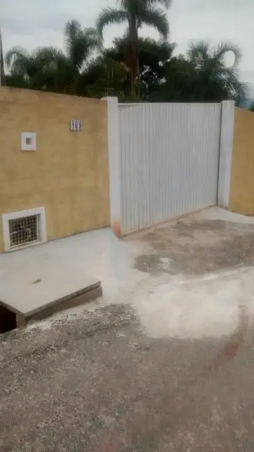 Foto 3 de Chácara com 3 quartos à venda, 580m2 em Sítio Adriana, Cacapava - SP