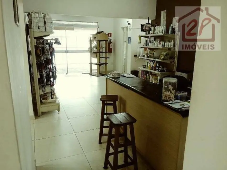 Casa à venda e para alugar, 300m2 em Sao Jose Dos Campos - SP - imagem 6 Foto 6 de Casa à venda e para alugar, 300m2 em Sao Jose Dos Campos - SP