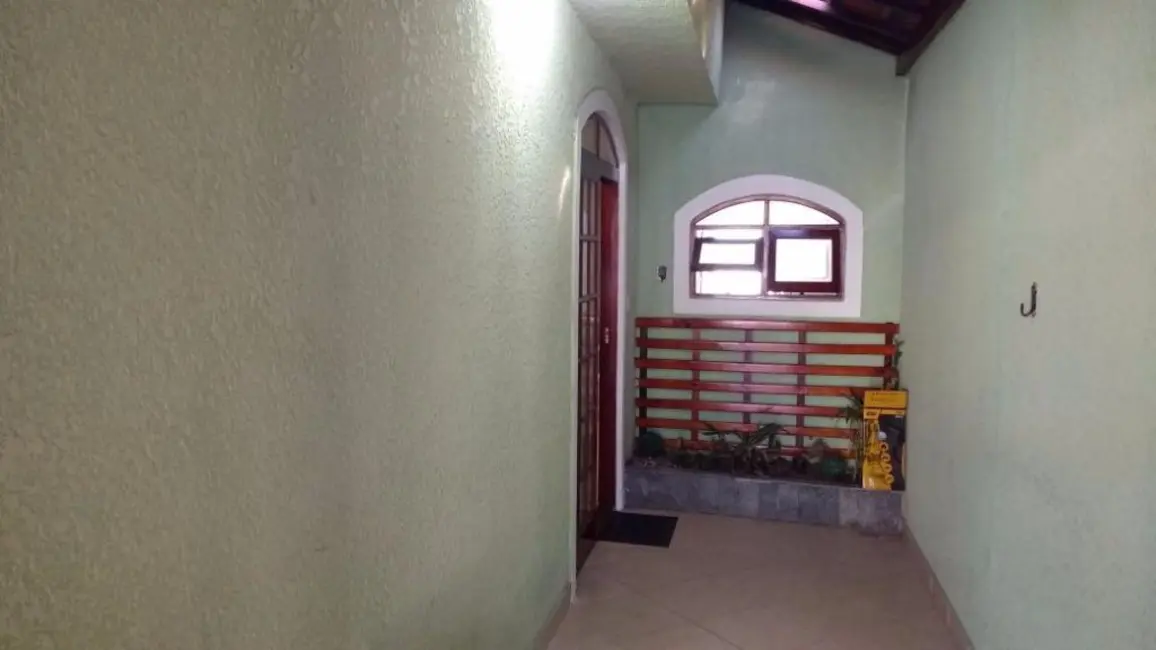 Foto 7 de Casa com 2 quartos à venda, 175m2 em Parque Santo Antônio, Jacarei - SP