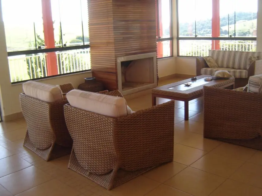 Terreno / Lote à venda, 1032m2 em Paraibuna - SP - imagem 6 Foto 6 de Terreno / Lote à venda, 1032m2 em Paraibuna - SP