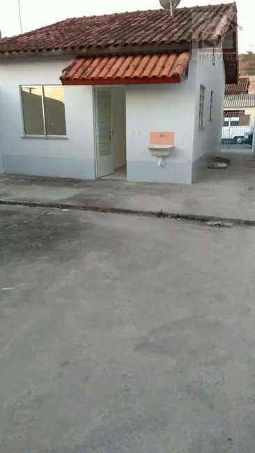 Foto 1 de Casa com 2 quartos à venda, 150m2 em Sao Jose Dos Campos - SP