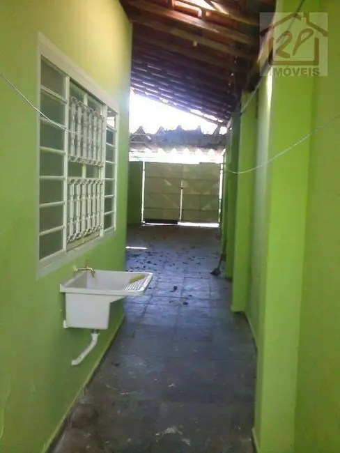 Casa com 3 quartos à venda, 150m2 em Sao Jose Dos Campos - SP - imagem 3 Foto 3 de Casa com 3 quartos à venda, 150m2 em Sao Jose Dos Campos - SP