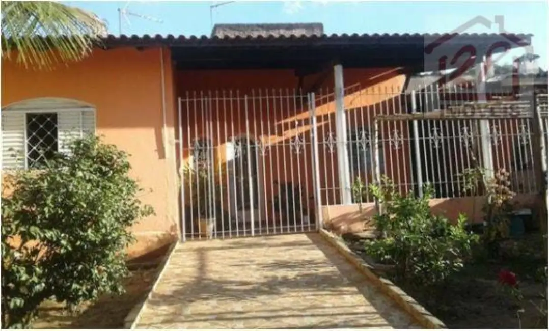Foto 1 de Casa com 2 quartos à venda, 500m2 em Sao Jose Dos Campos - SP