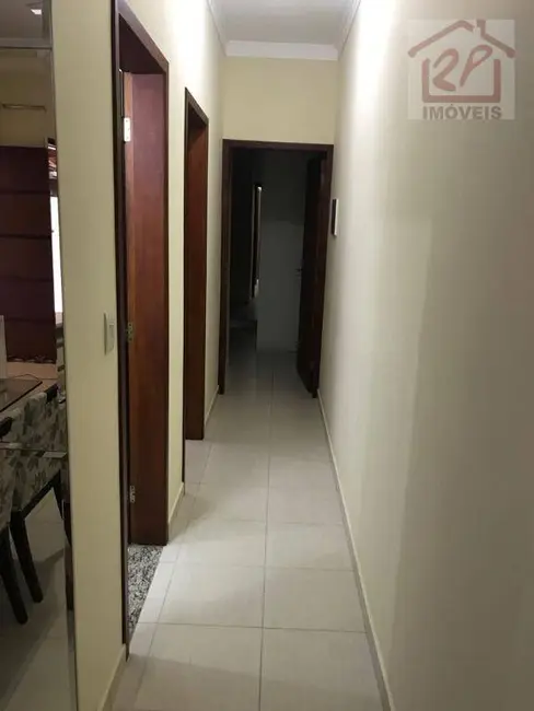 Foto 8 de Casa com 2 quartos à venda, 125m2 em Sao Jose Dos Campos - SP