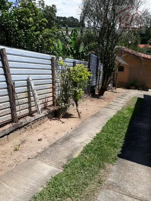 Chácara com 2 quartos à venda, 1000m2 em Jambeiro - SP - imagem 5 Foto 5 de Chácara com 2 quartos à venda, 1000m2 em Jambeiro - SP