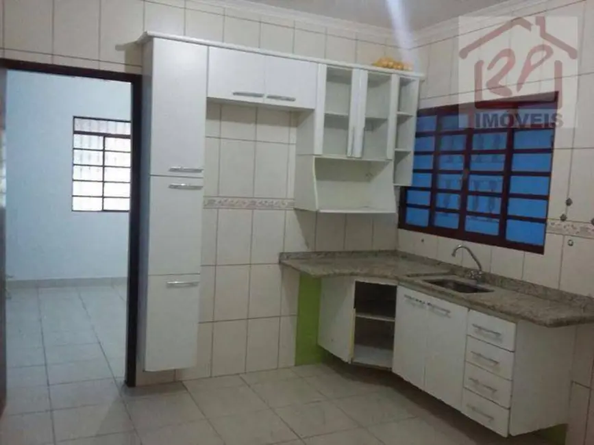Foto 5 de Casa com 2 quartos à venda, 125m2 em Vila Menino Jesus, Cacapava - SP