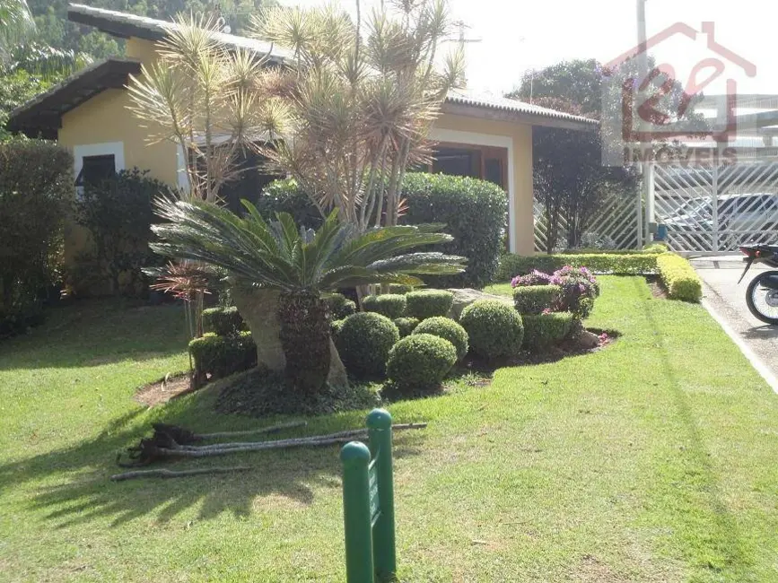 Terreno / Lote à venda, 1090m2 em Paraibuna - SP - imagem 4 Foto 4 de Terreno / Lote à venda, 1090m2 em Paraibuna - SP