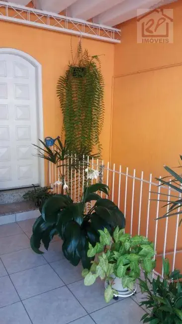 Sobrado com 2 quartos à venda, 150m2 em Sao Jose Dos Campos - SP - imagem 2 Foto 2 de Sobrado com 2 quartos à venda, 150m2 em Sao Jose Dos Campos - SP