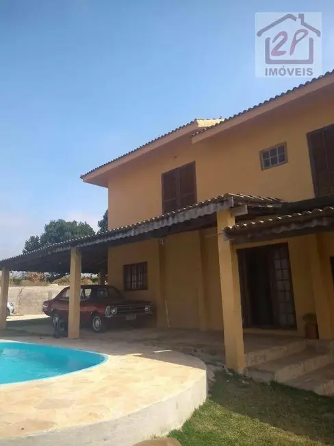 Chácara com 3 quartos à venda, 1000m2 em Sítio Portal Vila Rica, Cacapava - SP - imagem 9 Foto 9 de Chácara com 3 quartos à venda, 1000m2 em Sítio Portal Vila Rica, Cacapava - SP