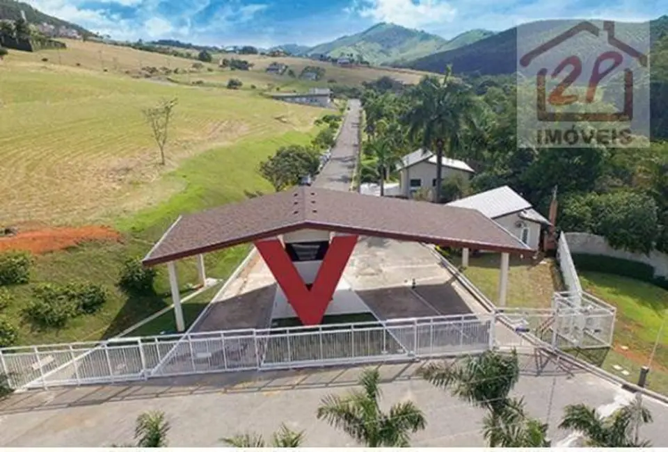 Foto 1 de Terreno / Lote à venda, 1090m2 em Paraibuna - SP