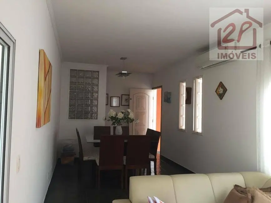 Foto 5 de Casa com 3 quartos à venda, 225m2 em Sao Jose Dos Campos - SP