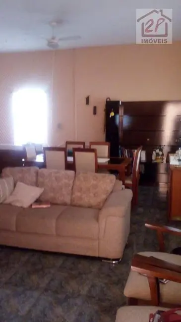 Foto 6 de Casa com 3 quartos à venda, 240m2 em Sao Jose Dos Campos - SP