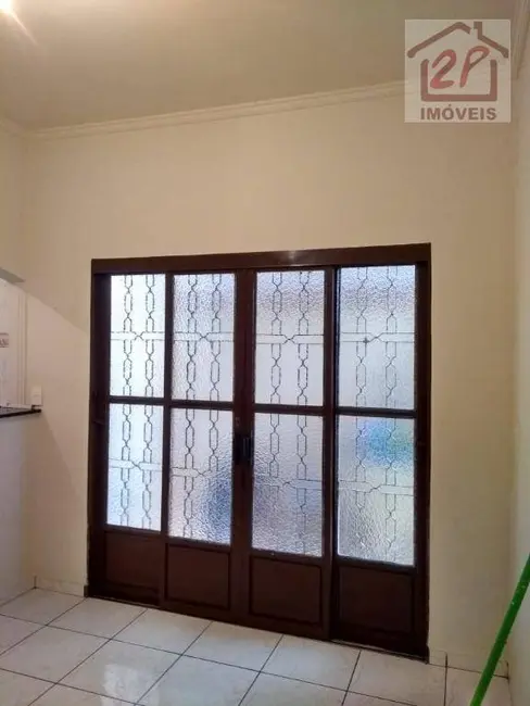 Foto 6 de Casa com 2 quartos à venda, 125m2 em Parque Aeroporto, Taubate - SP