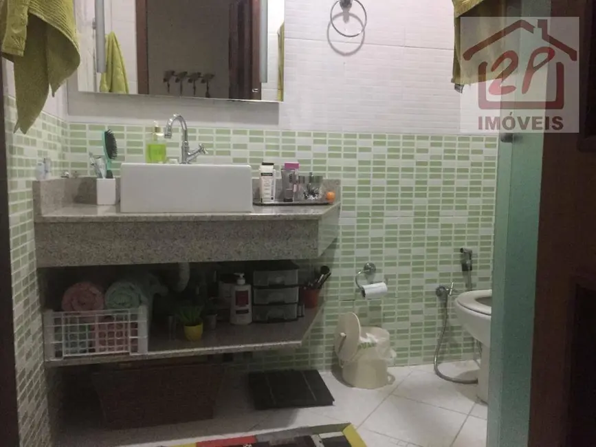 Foto 3 de Sobrado com 2 quartos à venda, 125m2 em Jardim Caçapava, Cacapava - SP