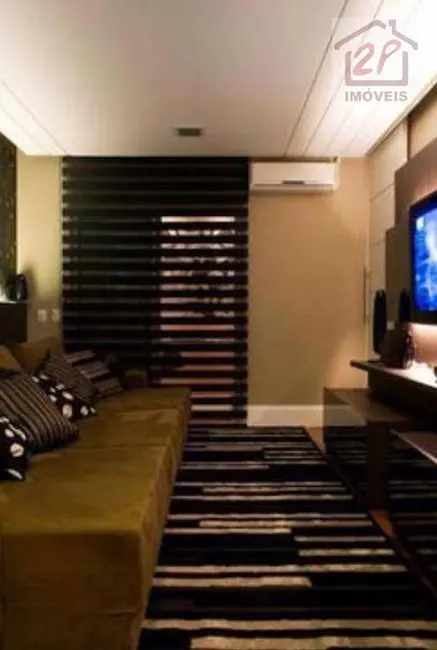 Foto 2 de Cobertura com 3 quartos à venda, 300m2 em Sao Jose Dos Campos - SP