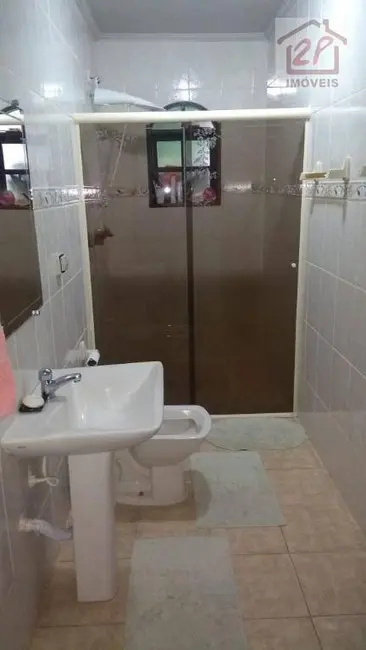 Foto 9 de Casa com 2 quartos à venda, 140m2 em Parque dos Príncipes, Jacarei - SP