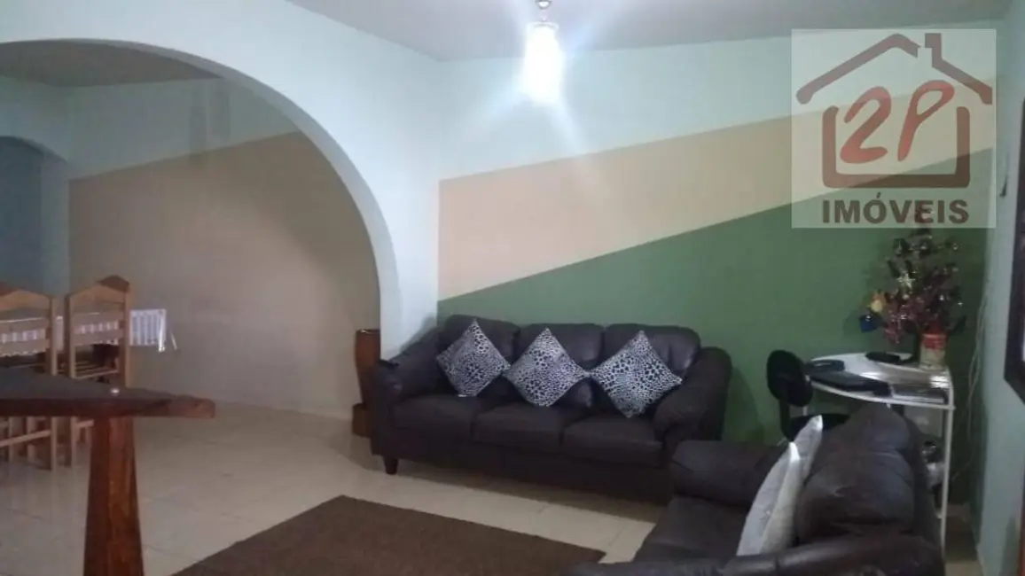 Foto 4 de Casa com 2 quartos à venda, 140m2 em Parque dos Príncipes, Jacarei - SP