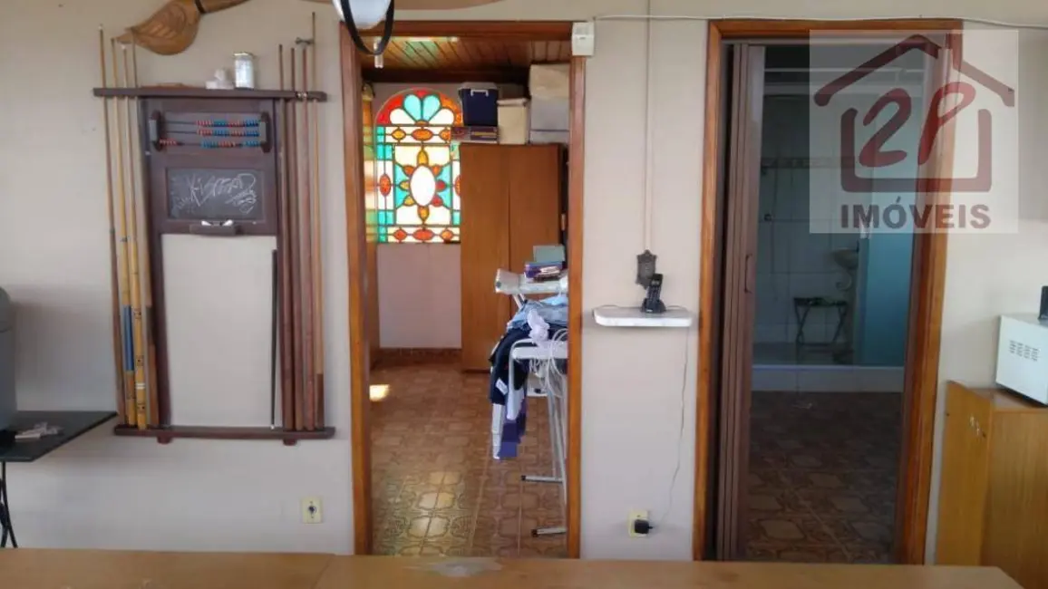 Sobrado com 6 quartos à venda, 300m2 em Sao Jose Dos Campos - SP - imagem 9 Foto 9 de Sobrado com 6 quartos à venda, 300m2 em Sao Jose Dos Campos - SP