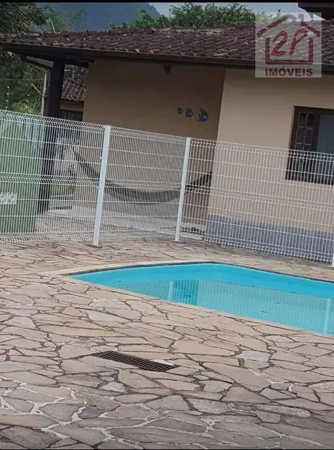 Foto 8 de Casa com 3 quartos à venda, 250m2 em Martim de Sá, Caraguatatuba - SP