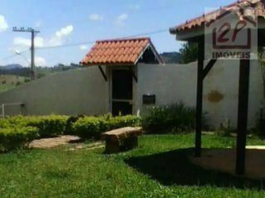 Chácara com 3 quartos à venda, 900m2 em Paraisopolis - MG - imagem 5 Foto 5 de Chácara com 3 quartos à venda, 900m2 em Paraisopolis - MG