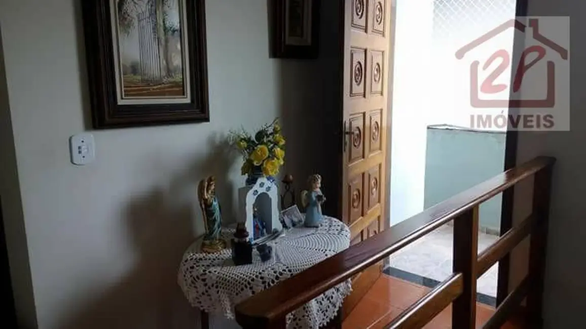 Foto 2 de Sobrado com 3 quartos à venda, 125m2 em Sao Jose Dos Campos - SP