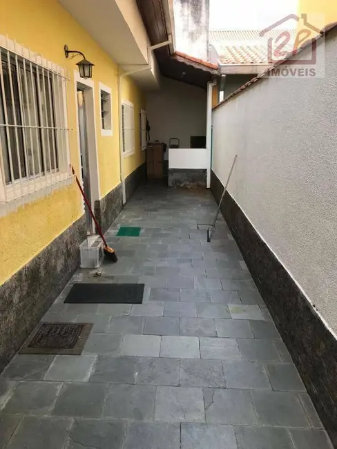 Casa com 3 quartos à venda, 302m2 em Sao Jose Dos Campos - SP - imagem 9 Foto 9 de Casa com 3 quartos à venda, 302m2 em Sao Jose Dos Campos - SP