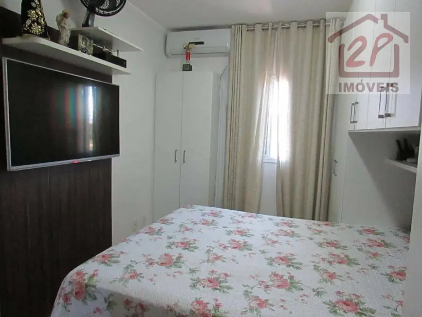 Foto 4 de Apartamento com 2 quartos à venda, 68m2 em Vila São José, Taubate - SP