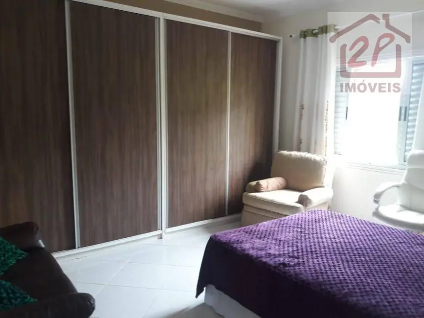 Foto 8 de Casa de Condomínio com 3 quartos à venda, 1700m2 em Jambeiro - SP