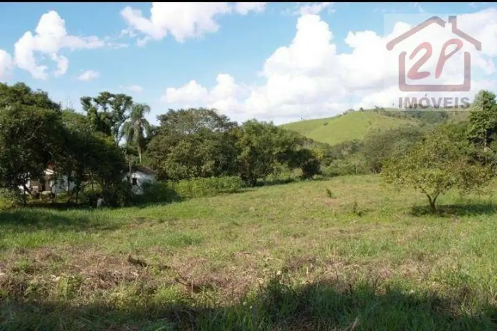 Chácara com 3 quartos à venda, 30000m2 em Sao Jose Dos Campos - SP - imagem 5 Foto 5 de Chácara com 3 quartos à venda, 30000m2 em Sao Jose Dos Campos - SP