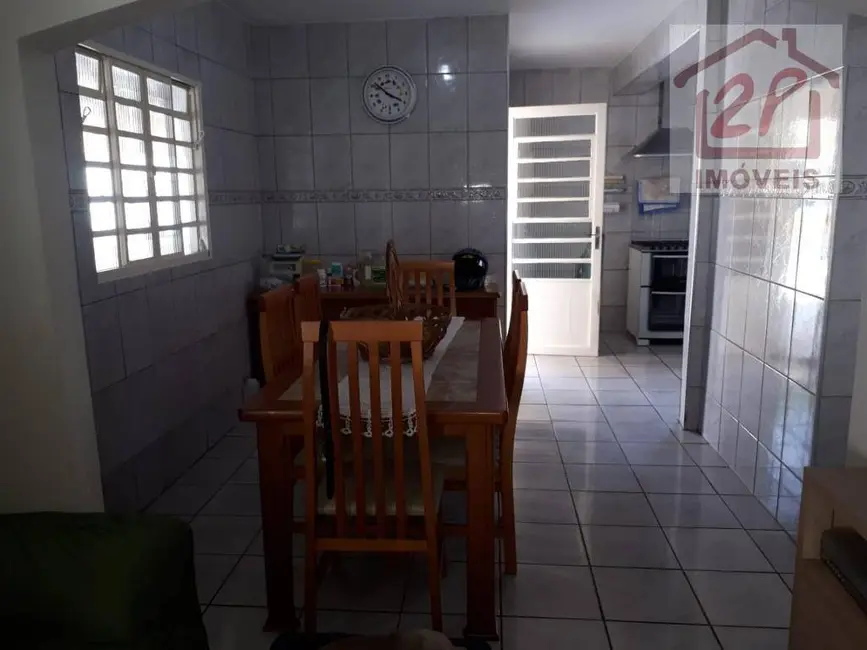 Foto 5 de Casa com 3 quartos à venda, 330m2 em Sao Jose Dos Campos - SP