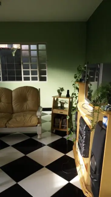 Casa com 3 quartos à venda, 230m2 em Sao Jose Dos Campos - SP - imagem 3 Foto 3 de Casa com 3 quartos à venda, 230m2 em Sao Jose Dos Campos - SP