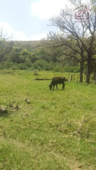 Sítio / Rancho com 10 quartos à venda, 72500m2 em Sao Jose Dos Campos - SP - imagem 4 Foto 4 de Sítio / Rancho com 10 quartos à venda, 72500m2 em Sao Jose Dos Campos - SP